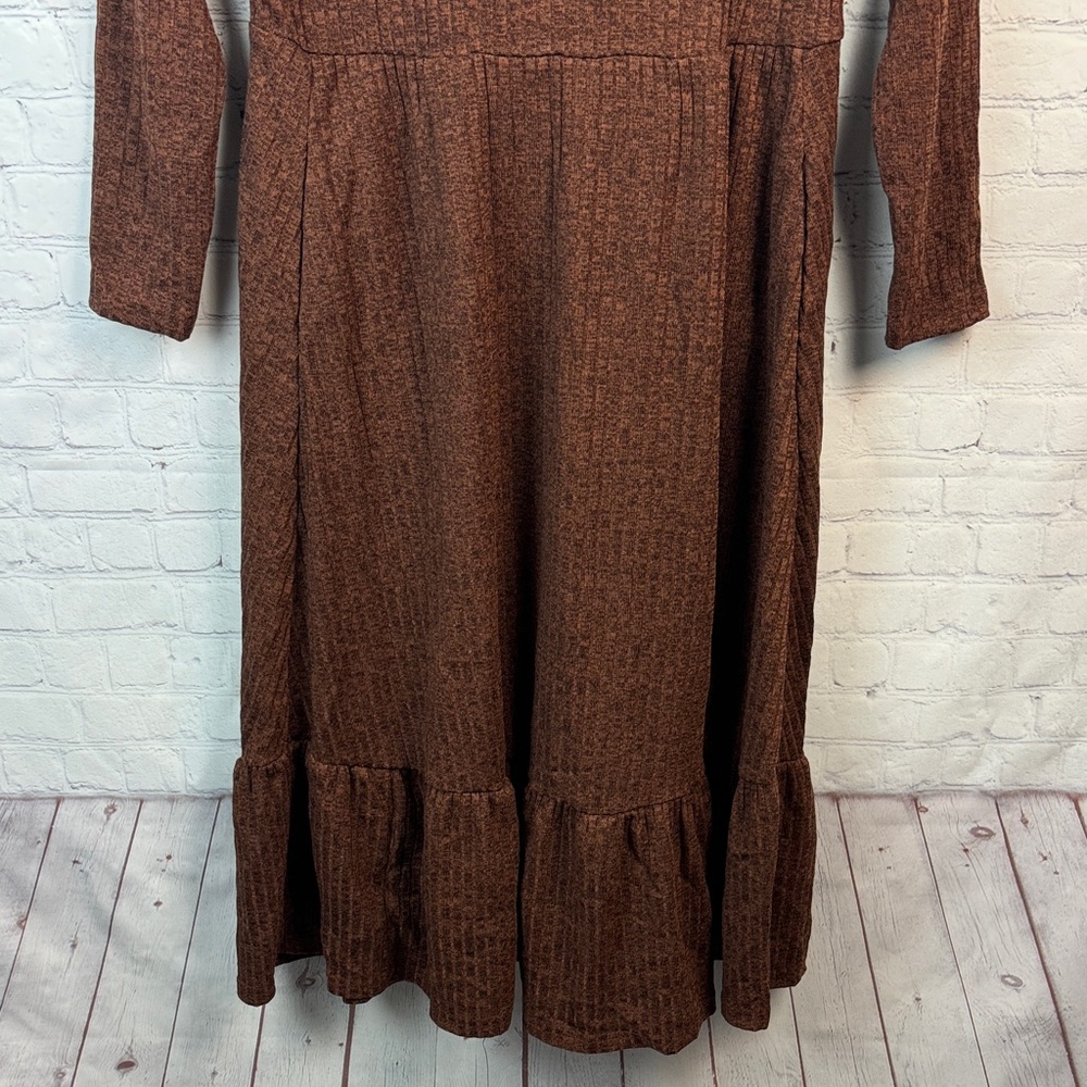 BloomChic Brown Long Sleeve Sweater Dress Plus 1X - Picture 6 of 7
